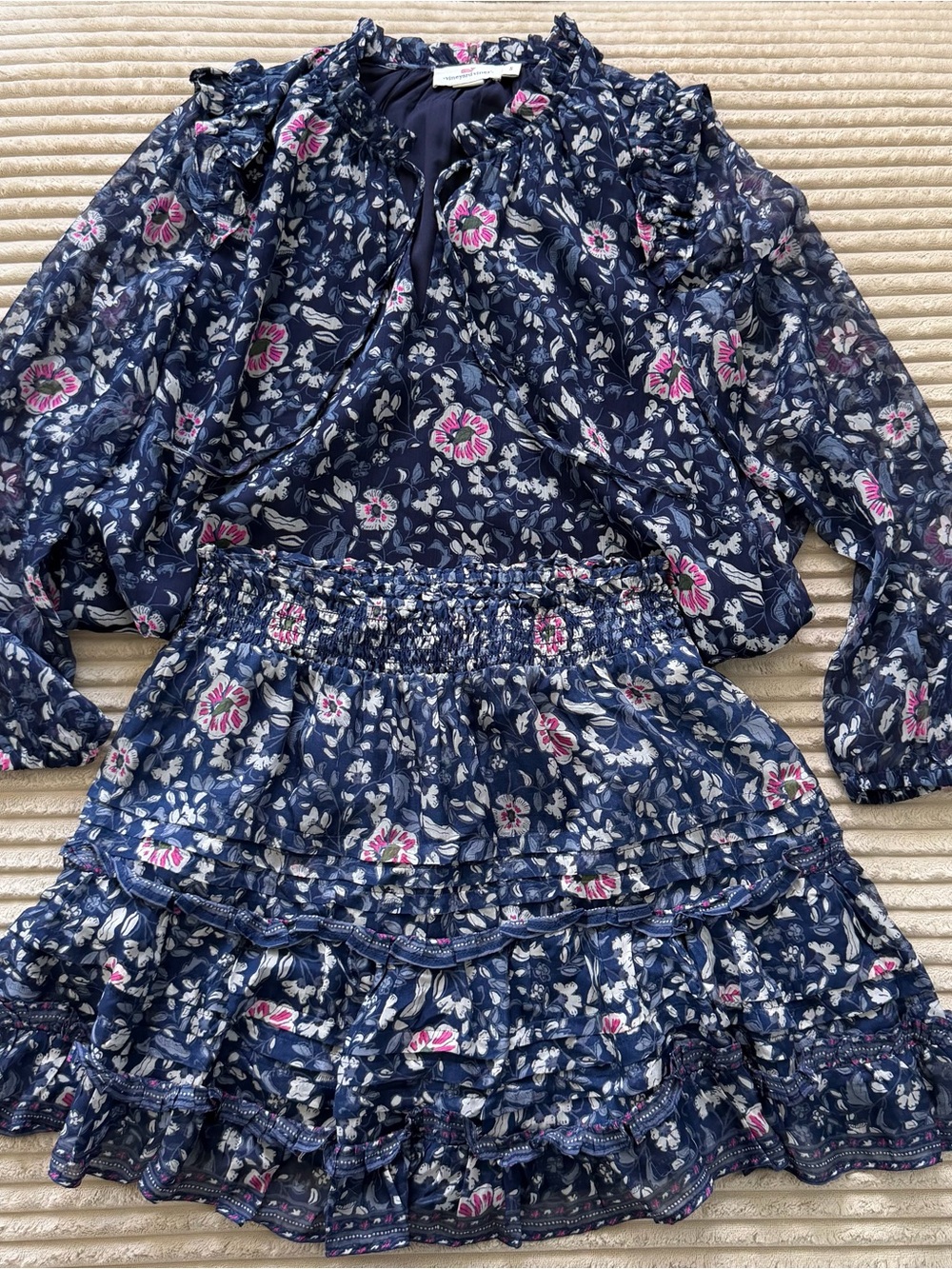 Vineyard Vines Deep Bay Floral Top & Ruffled Tier Skirt Set Small